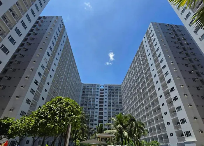Amazing Staycation By The Bay * Manila