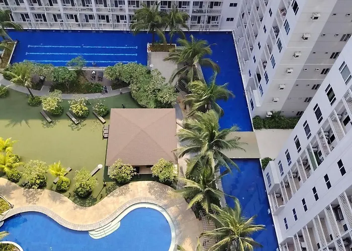 Amazing Staycation By The Bay Apartment Manila